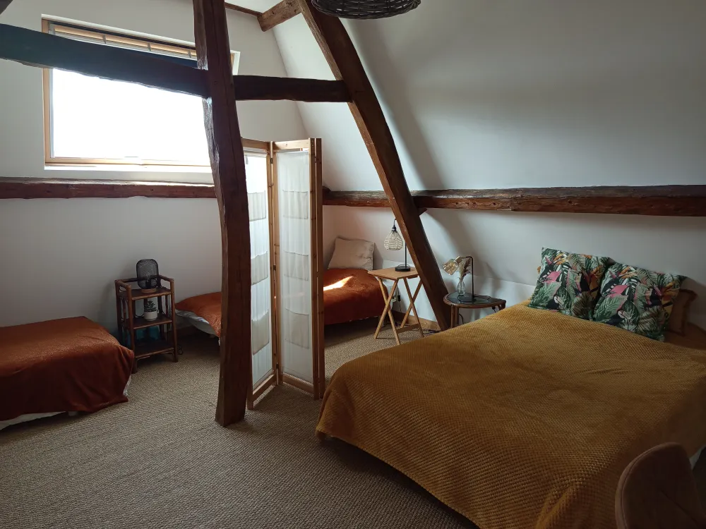 Chambre 2 gîte Rose Ancienne
